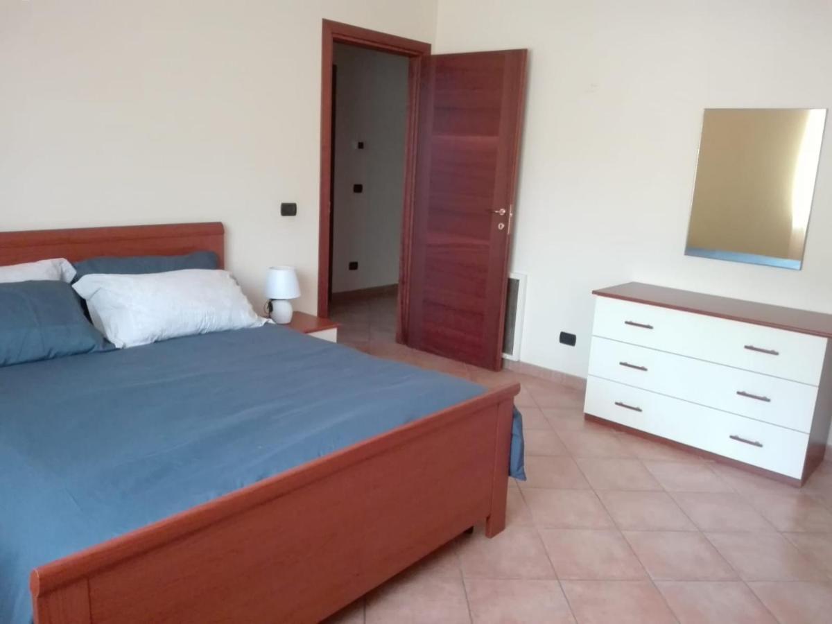 La Casa Di Mezzo-Affitti Brevi-Zona Ospedali Villa Busso Bagian luar foto